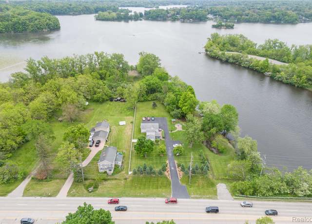 Property at 2459 Rawsonville Rd, Belleville, MI 48111, 2 beds, 1 bath