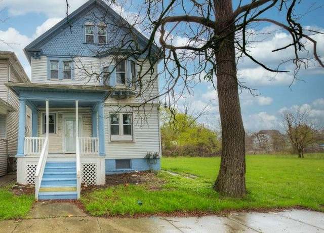 Property at 291 Englewood St, Detroit, MI 48202, 4 beds, 2.5 baths