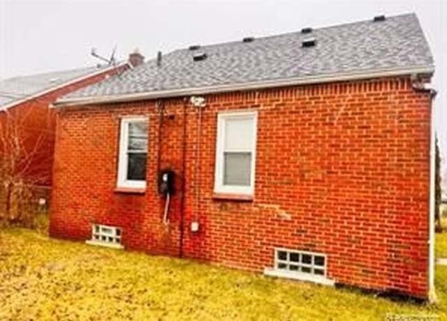 Property at 15162 Sprenger Ave, Eastpointe, MI 48021, 3 beds, 1.5 baths