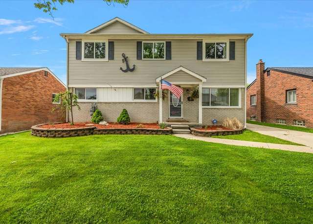 Property at 23142 Port St, St Clair Shores, MI 48082, 5 beds, 3.5 baths