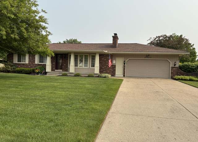 Property at 2620 Windcrest St, Jenison, MI 49428, 3 beds, 2 baths