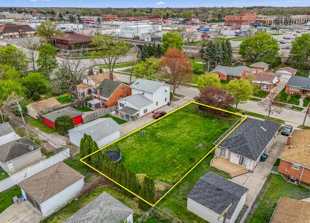 Property at 23323 Park St, Dearborn, MI 48124
