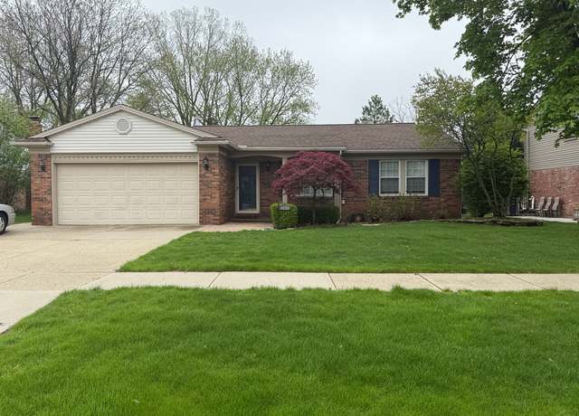Property at 6228 Atkins Dr, Troy, MI 48085, 3 beds, 2 baths