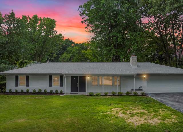 Property at 2715 N Lake Dr, Waterford, MI 48329, 3 beds, 2 baths
