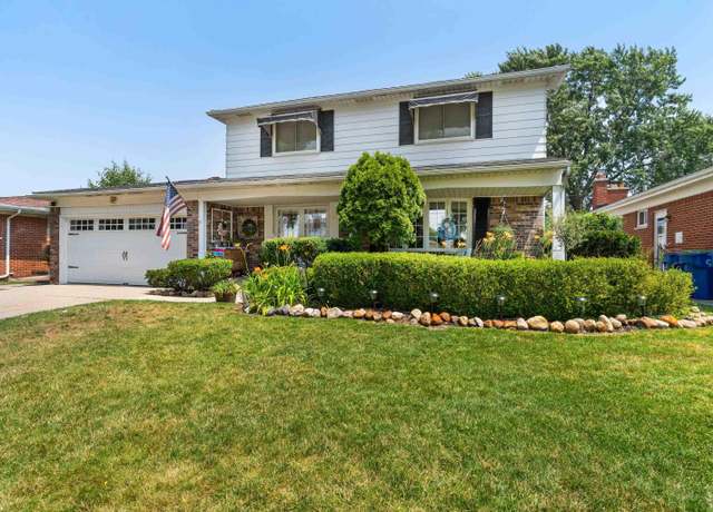 Property at 32300 Lancaster Dr, Warren, MI 48088, 4 beds, 1.5 baths