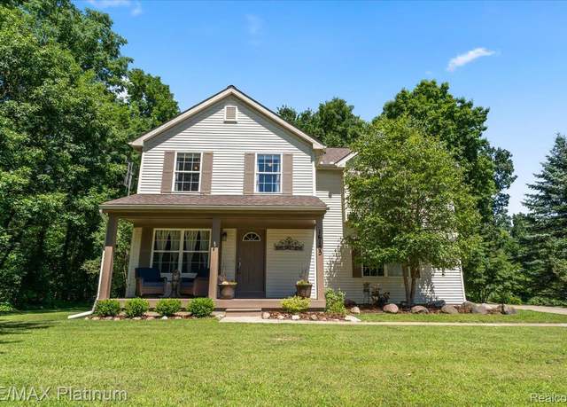 Property at 16155 Lydia Ct, Linden, MI 48451, 4 beds, 3 baths