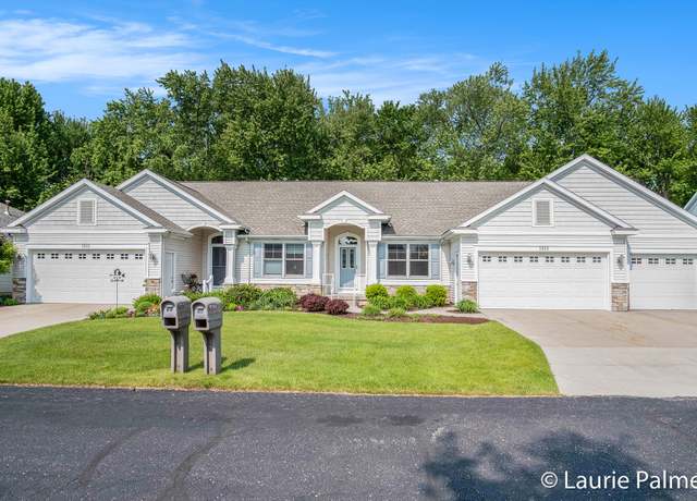 Property at 1313 Linwood Dr NW, Grand Rapids, MI 49534, 3 beds, 3 baths