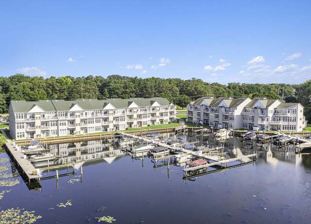 Property at 2411 Lake Ave #26, North Muskegon, MI 49445, 2 beds, 2 baths