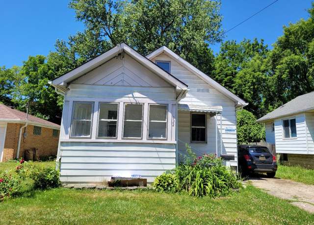 Property at 932 Bradley Ave, Flint, MI 48503, 2 beds, 1 bath