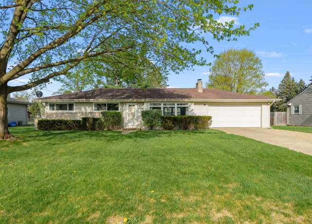 Property at 6314 Westchester St, Portage, MI 49024, 3 beds, 1.5 baths