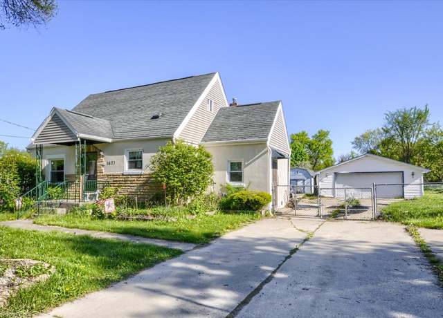 Property at 1037 Burns St, Mt Morris, MI 48458, 3 beds, 1 bath