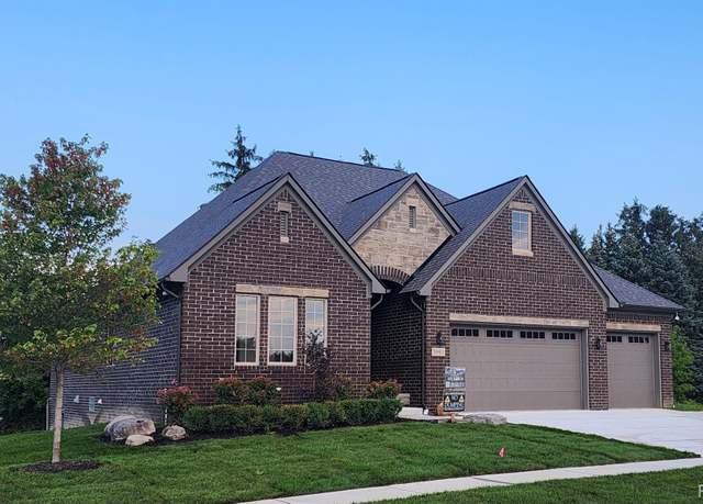 Property at 3093 Raffler Dr, Rochester Hills, MI 48307, 3 beds, 3.5 baths