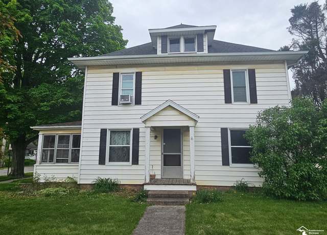 Property at 401 W Adrian St, Blissfield, MI 49228, 2 beds, 2 baths