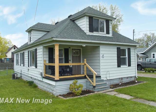 Property at 175 N Fourth St, Freeland, MI 48623, 3 beds, 1 bath
