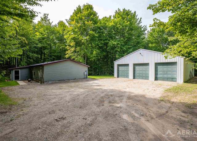 Property at 4949 N M-33, Rose City, MI 48654, 3 beds, 2 baths