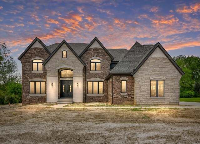 Property at 3205 Alpine Rd, Troy, MI 48084, 5 beds, 4.5 baths