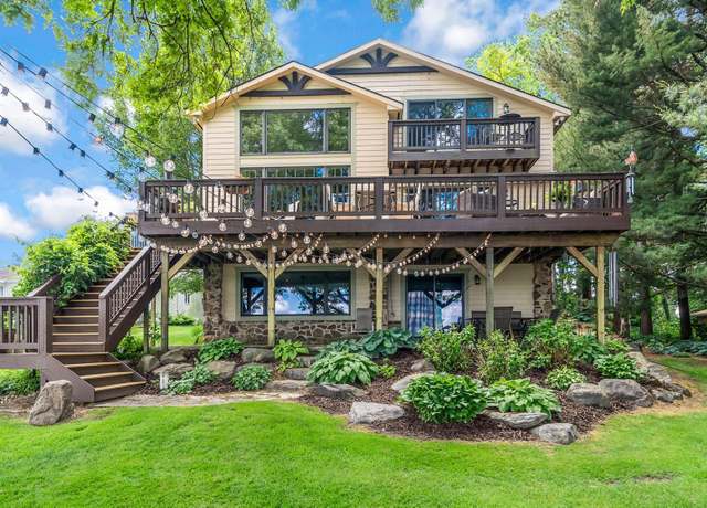 Property at 3654 Woodland Dr, Metamora, MI 48455, 5 beds, 4 baths