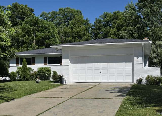 Property at 5333 Fern Ave, Grand Blanc Charter Township, MI 48439, 3 beds, 1.5 baths