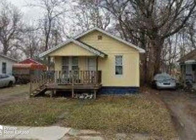 Property at 647 Monroe St, Flint, MI 48503, 2 beds, 1 bath