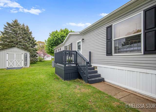 Property at 7432 Old Hickory Dr NE, Belmont, MI 49306, 3 beds, 2 baths