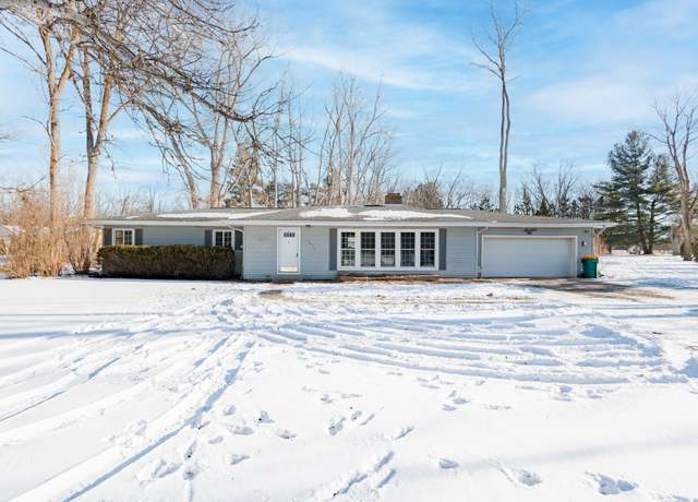 Property at 13475 Dixie Hwy, Birch Run, MI 48415, 3 beds, 1 bath