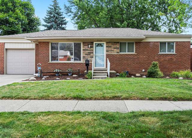 Property at 32360 Kelly Rd, Roseville, MI 48066, 3 beds, 2 baths