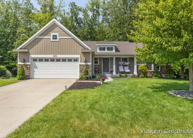 Property at 5664 Kenstyn Dr, Grandville, MI 49418, 4 beds, 3 baths