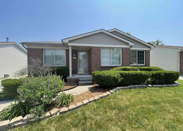 Property at 28930 Waverly St, Roseville, MI 48066, 3 beds, 2 baths