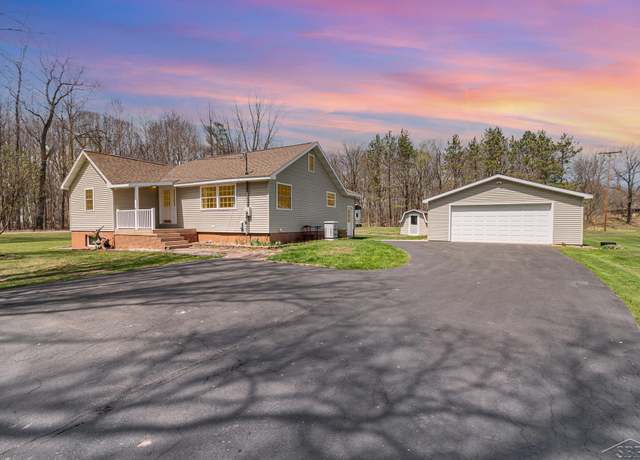 Property at 1183 E Stewart Rd, Midland, MI 48640, 3 beds, 2 baths