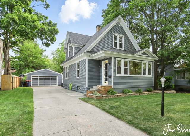 Property at 120 E 19th St, Holland, MI 49423, 3 beds, 2 baths