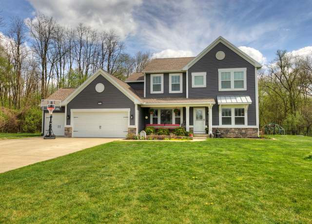 Property at 5515 Brilliant Cir, Howell, MI 48855, 5 beds, 3.5 baths