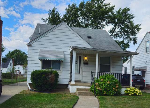 Property at 8239 Standard St, Center Line, MI 48015, 3 beds, 1 bath