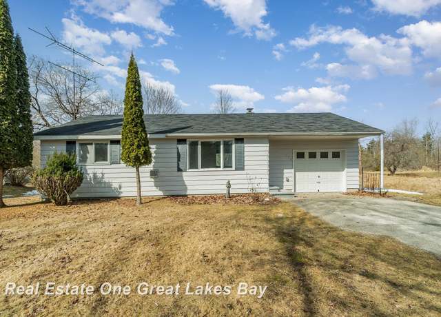 Property at 1244 S Us-23 Hwy, Tawas City, MI 48763, 2 beds, 1 bath