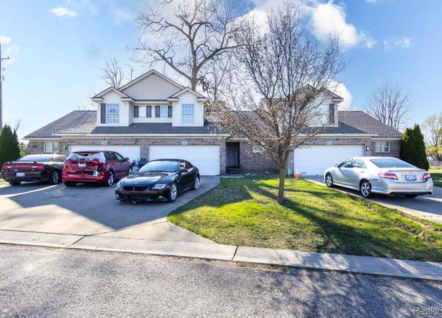 Property at 5750 South Rdg, Wayne, MI 48184, 3 beds, 2.5 baths