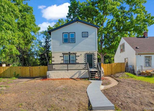 Property at 10970 W Outer Dr, Detroit, MI 48223, 5 beds, 3 baths