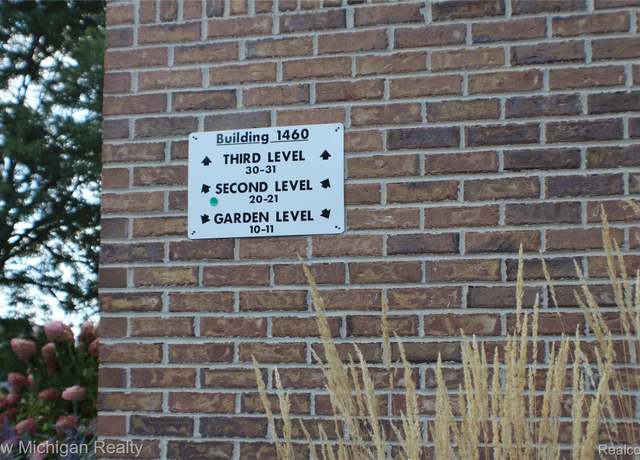 Property at 1460 E Pond Dr #21, Meridian Charter Township, MI 48864, 2 beds, 2 baths