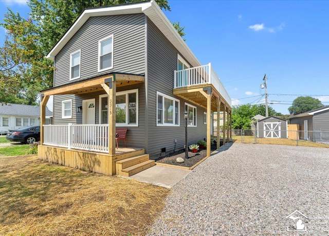 Property at 3315 9th St, Monroe, MI 48162, 4 beds, 2 baths