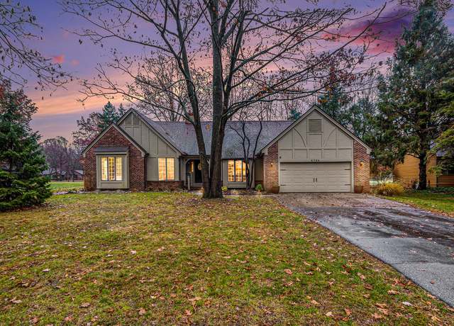 Property at 6764 Beechnut Ct, Canadian Lakes, MI 49346, 3 beds, 2.5 baths