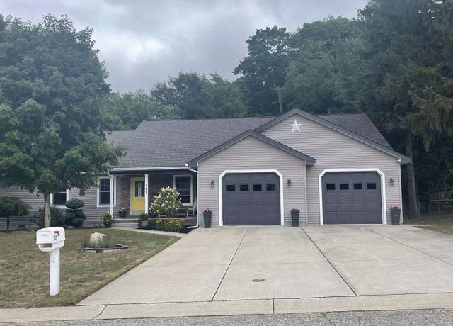 Property at 742 Blossomwood Dr, Clare, MI 48617, 3 beds, 2 baths