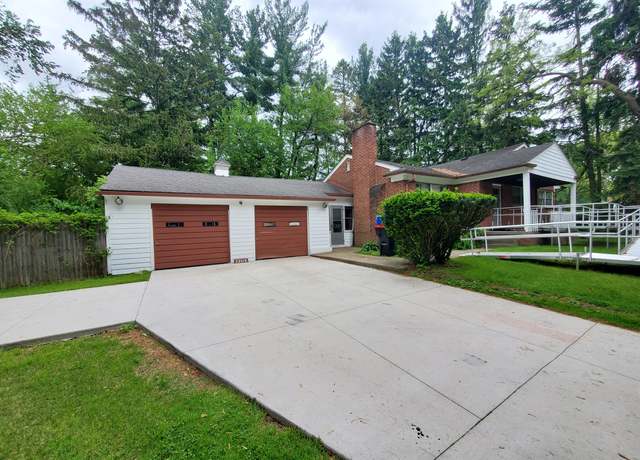 Property at 23510 Evergreen Rd, Southfield, MI 48075, 3 beds, 1.5 baths