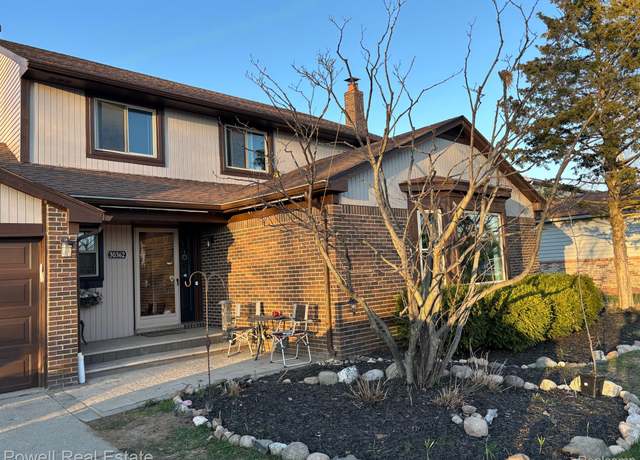 Property at 30362 Southampton Ln, Farmington Hills, MI 48331, 3 beds, 2.5 baths
