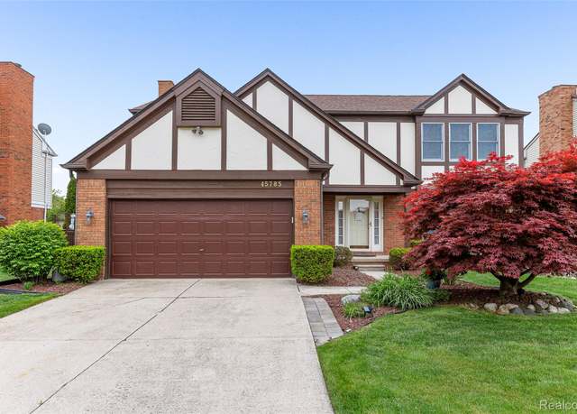 Property at 45785 Bryn Mawr Rd, Canton, MI 48187, 4 beds, 2.5 baths