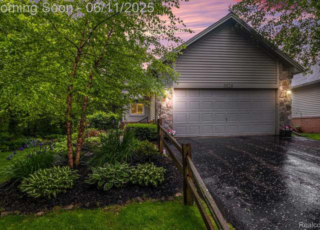 Property at 8838 Cedar Ln, Clarkston, MI 48348, 2 beds, 2 baths