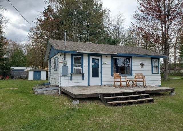 Property at 5294 Gage St, Prescott, MI 48756, 2 beds, 1 bath