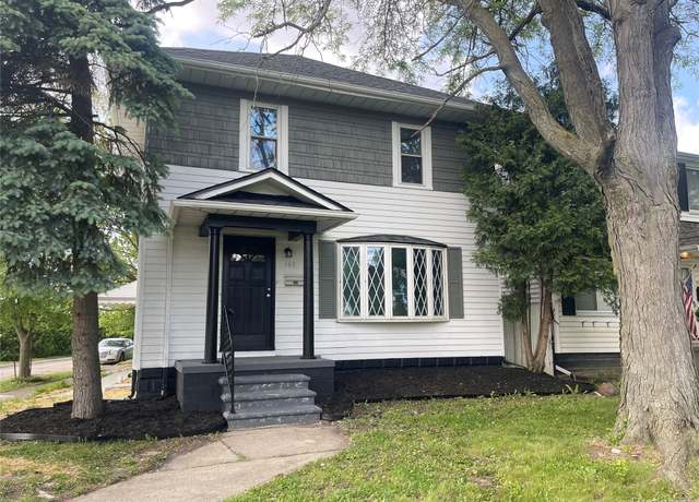 Property at 160 Emmons Blvd, Wyandotte, MI 48192, 3 beds, 1.5 baths