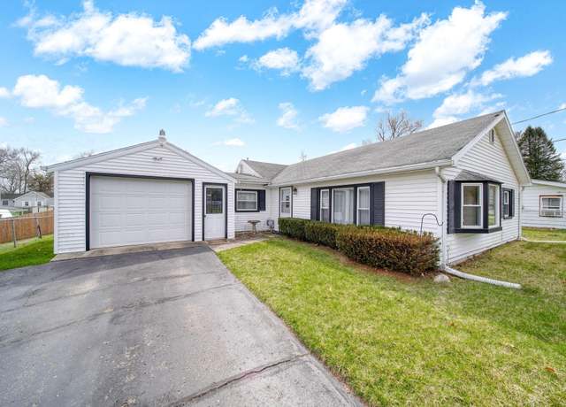 Property at 2993 Valley View Rd, Jackson, MI 49201, 3 beds, 1 bath