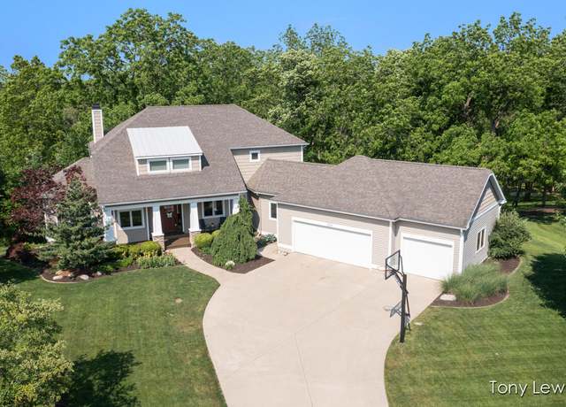 Property at 2331 Deer Trail Dr NE, Grand Rapids, MI 49505, 4 beds, 3.5 baths