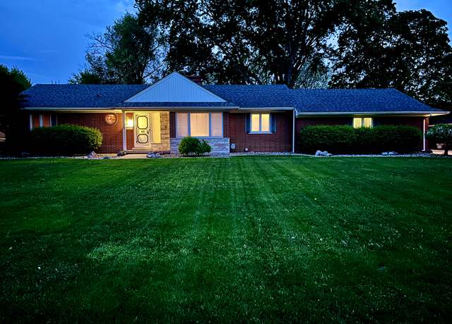 Property at 43 W Breitmeyer Pl, Mt Clemens, MI 48043, 2 beds, 3 baths