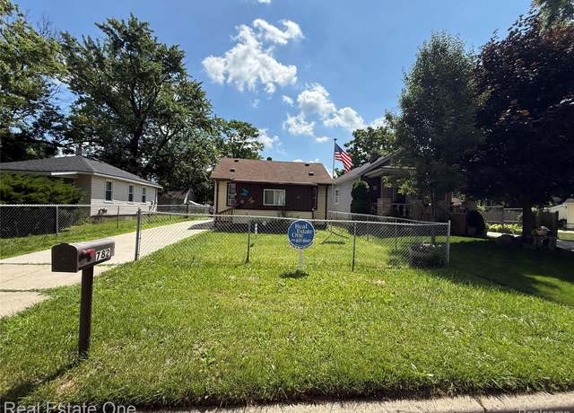 Property at 782 Pensacola Ave, Pontiac, MI 48340, 2 beds, 1 bath