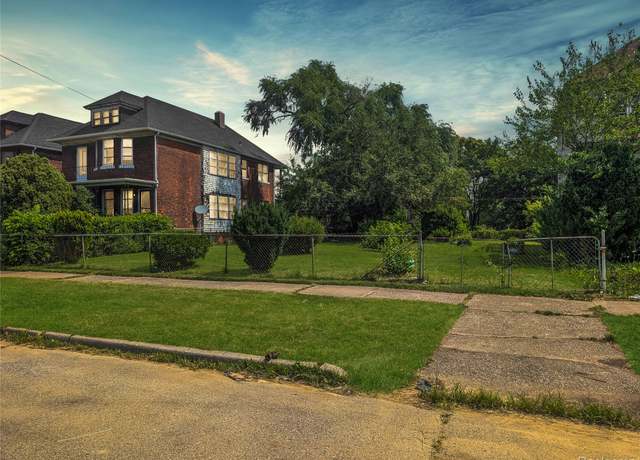 Property at 2940 Harding St, Detroit, MI 48214